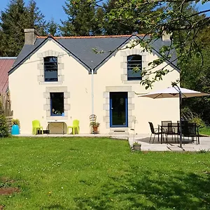 Hébergement de vacances La Maison Au Coeur De La Foret, Rosporden